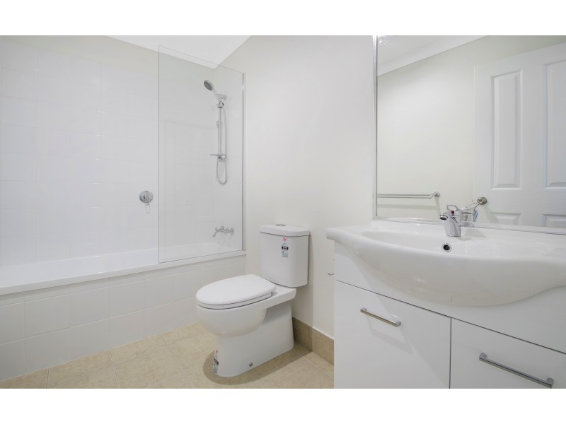 9 Coe St, Warwick QLD 4370