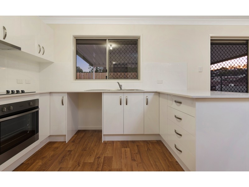 9 Coe St, Warwick QLD 4370