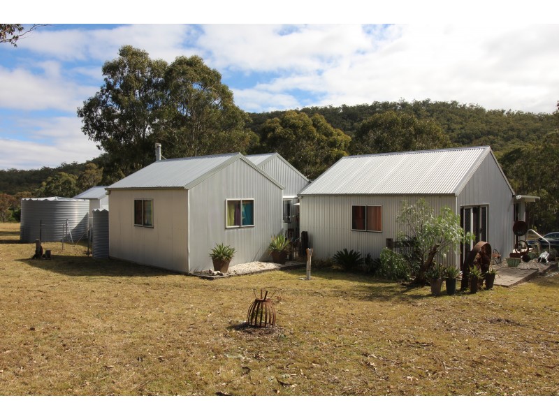 463 Charleys Gully Rd, Freestone QLD 4370