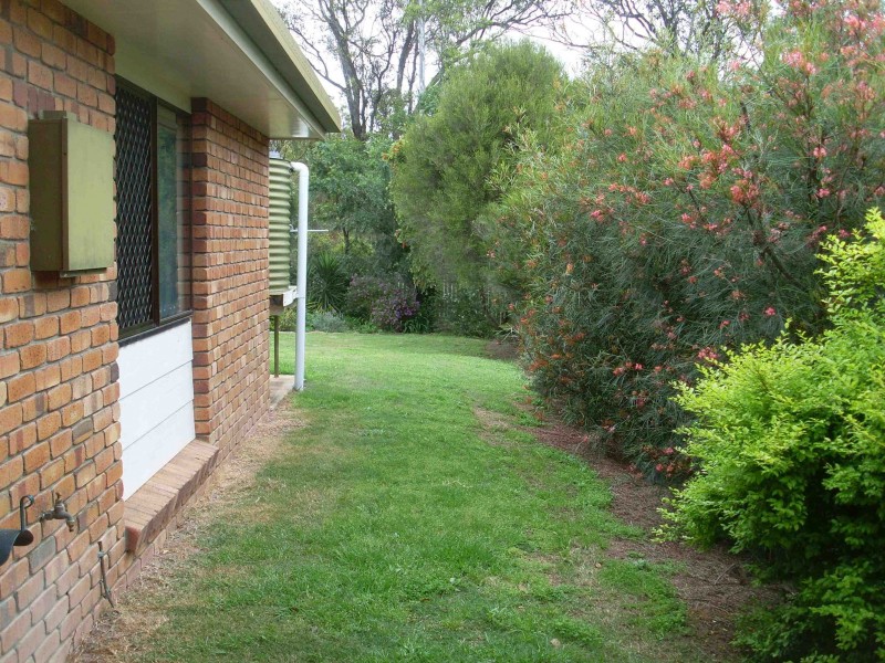 16 Peace Street, Warwick QLD 4370