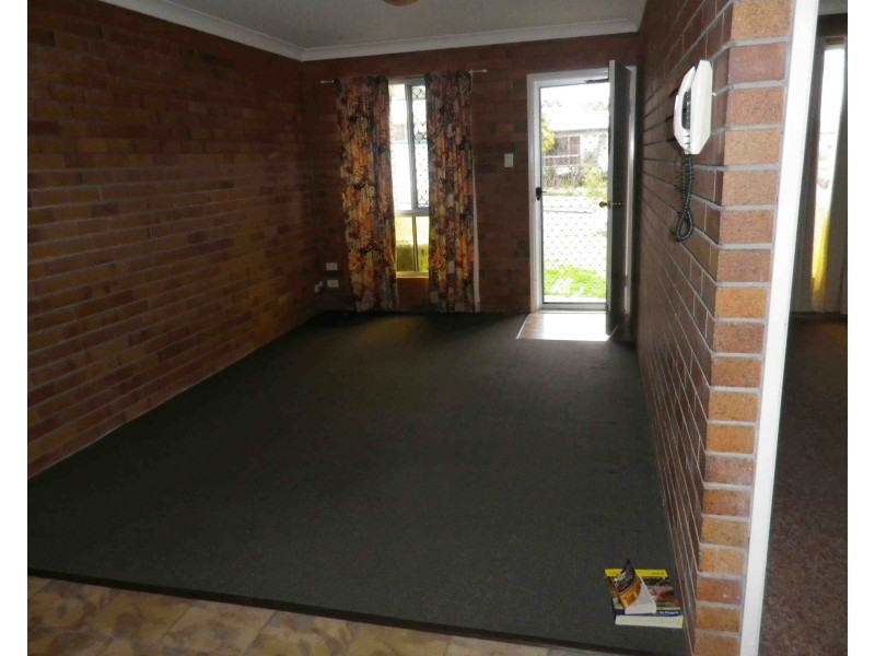 1/2 McEniery Street, Warwick QLD 4370