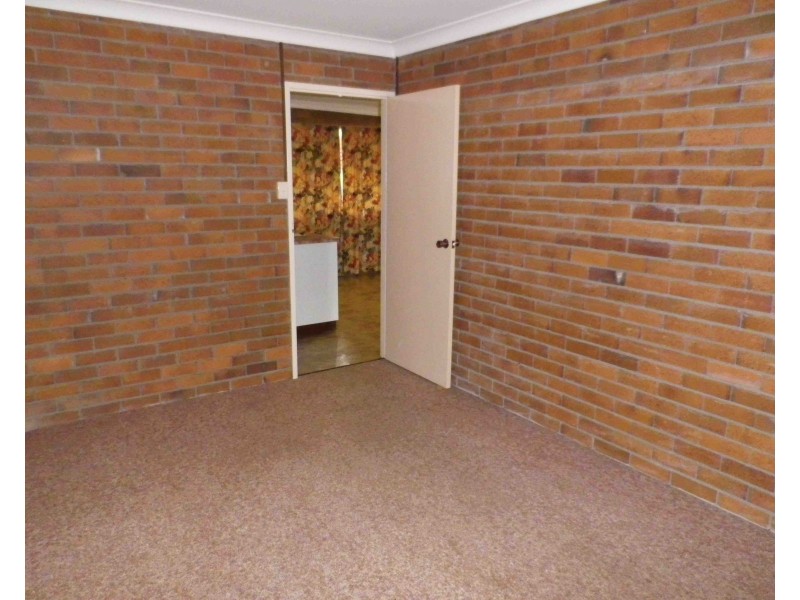 1/2 McEniery Street, Warwick QLD 4370