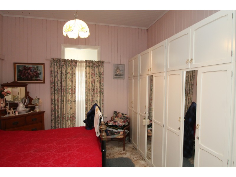 3 Merry St, Warwick QLD 4370