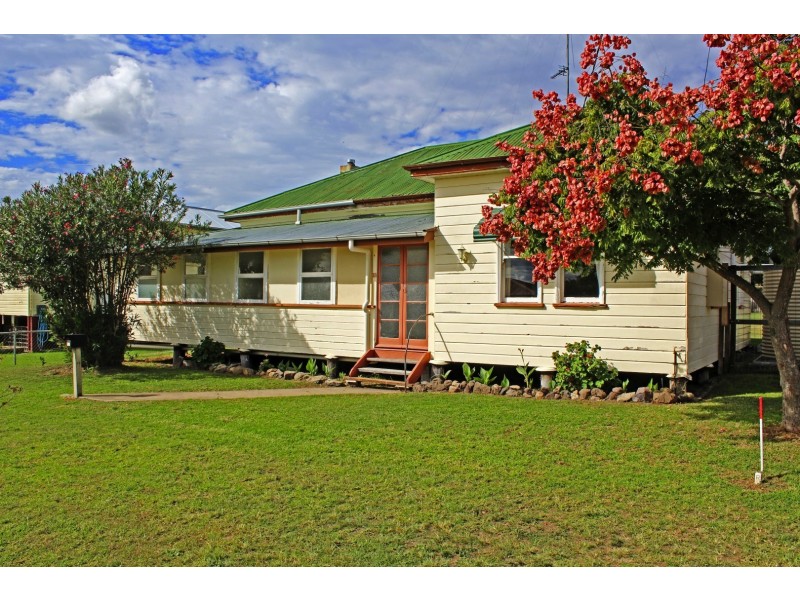 18 Wantley St, Warwick QLD 4370