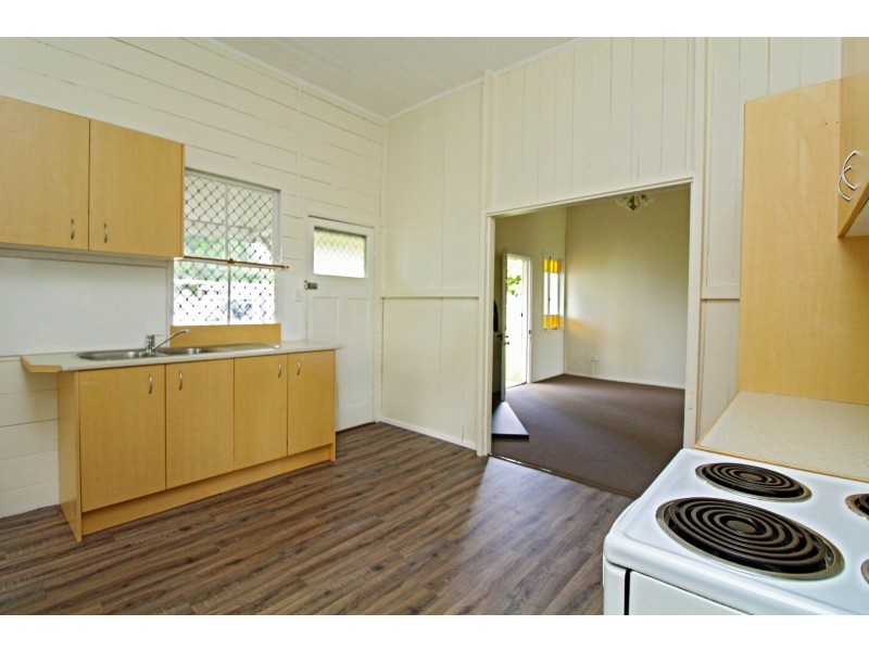 18 Wantley St, Warwick QLD 4370