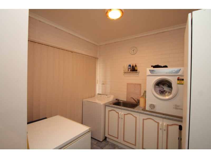 214 Wood St, Warwick QLD 4370