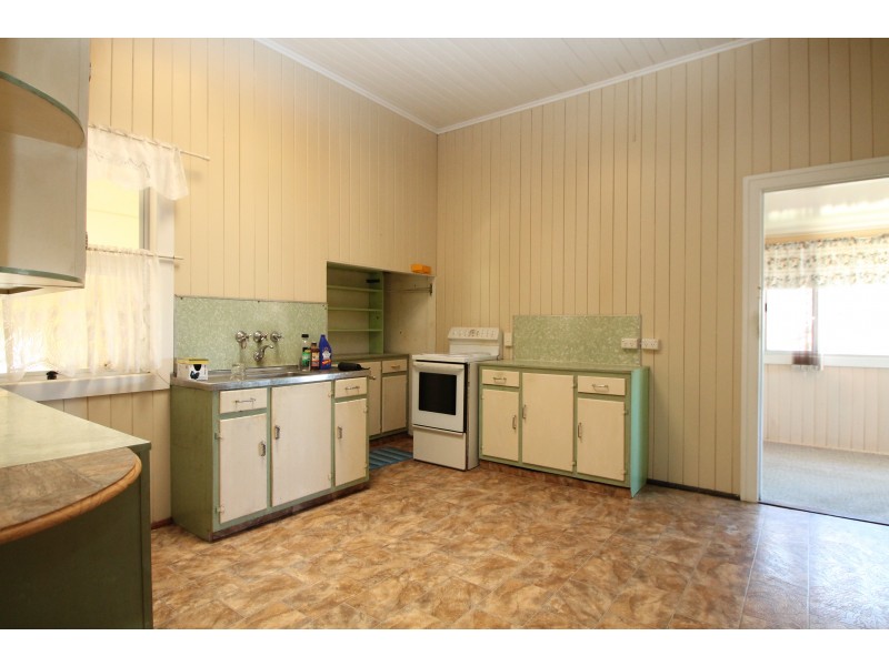 7 Hope St, Warwick QLD 4370