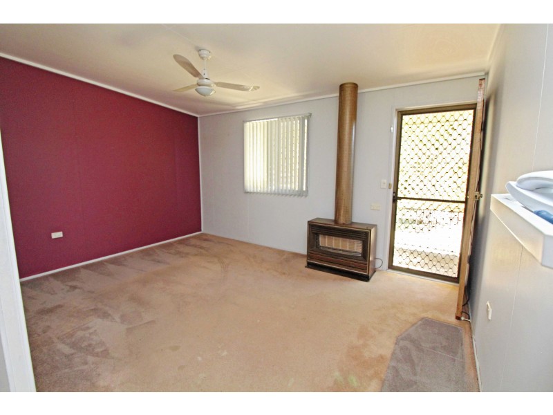 2 Ross St, Warwick QLD 4370