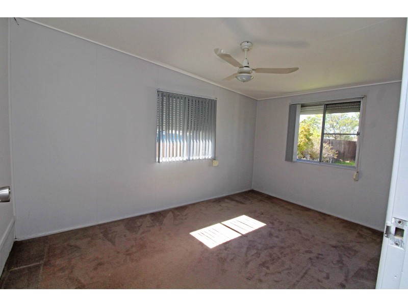 2 Ross St, Warwick QLD 4370