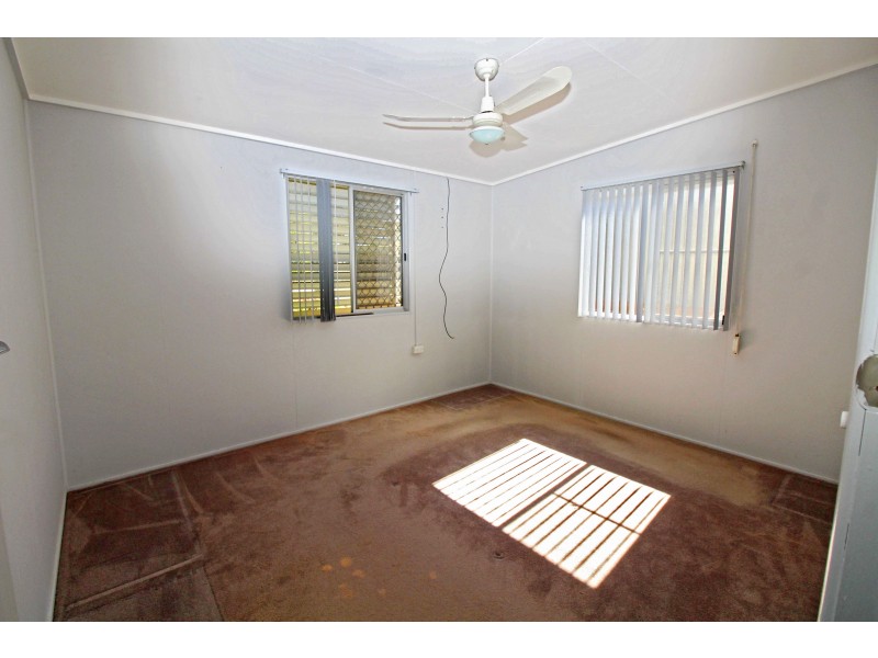 2 Ross St, Warwick QLD 4370