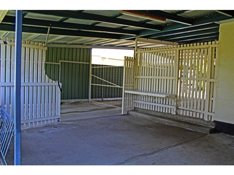 2 Ross St, Warwick QLD 4370