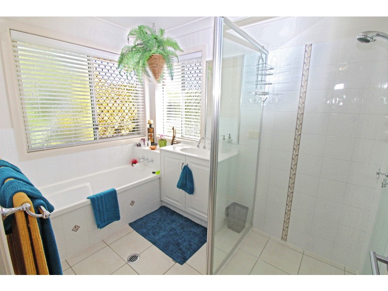 8 Willow St, Warwick QLD 4370