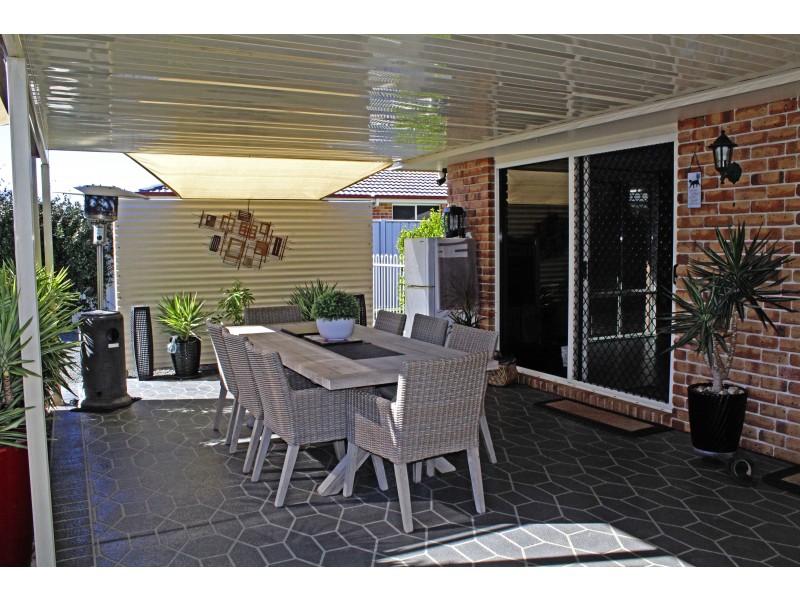 8 Willow St, Warwick QLD 4370