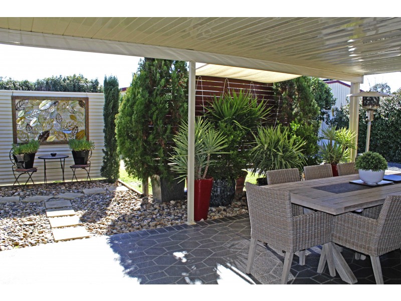 8 Willow St, Warwick QLD 4370