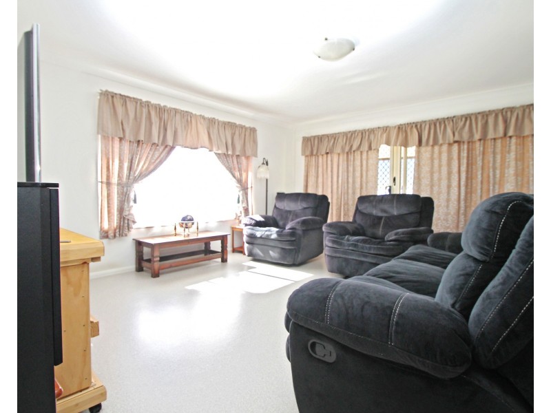 10 Amarina Av, Warwick QLD 4370