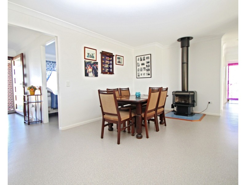 10 Amarina Av, Warwick QLD 4370