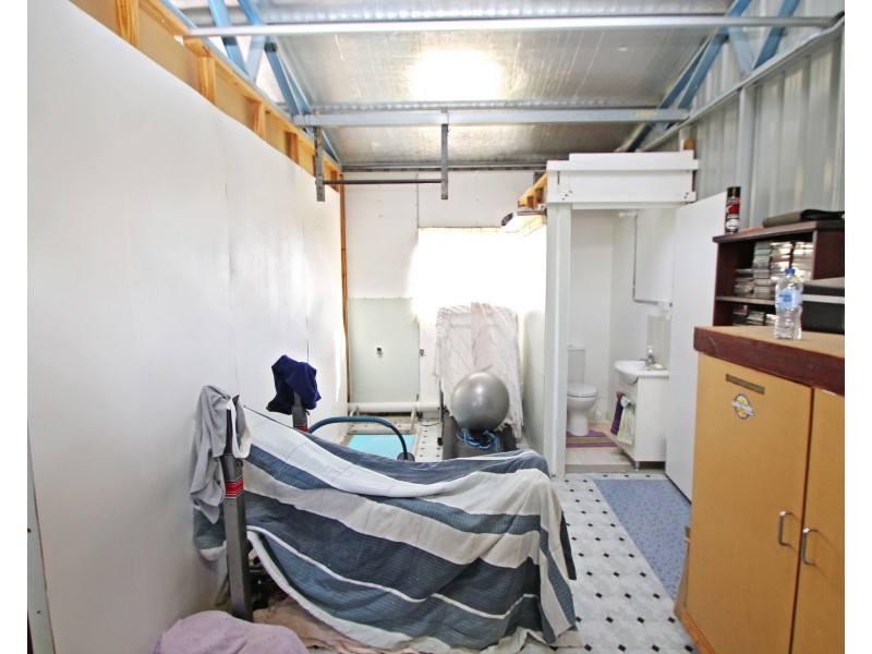 10 Amarina Av, Warwick QLD 4370