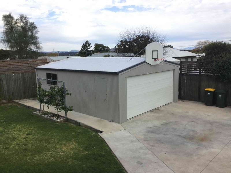 65 Locke St, Warwick QLD 4370