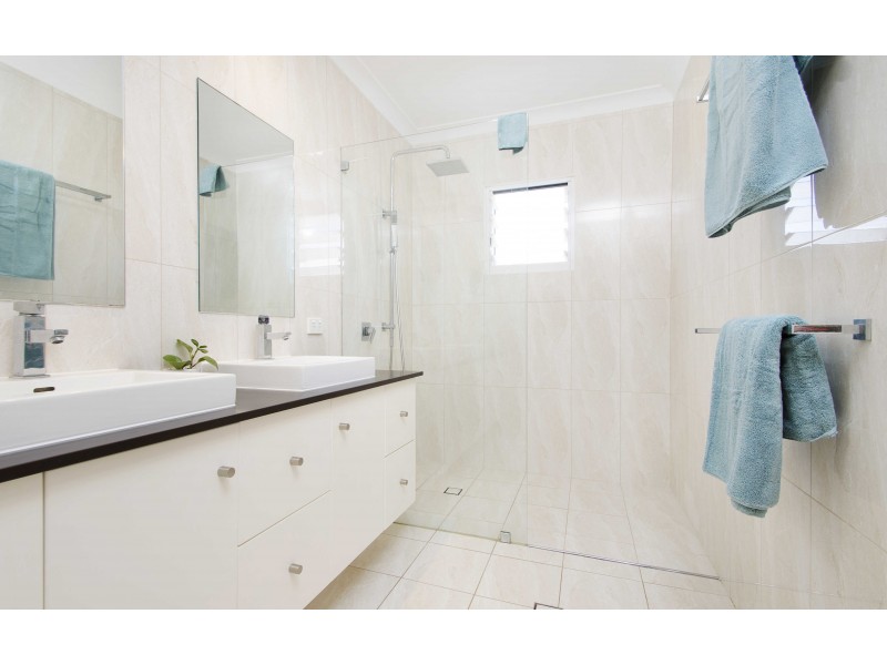 936 Junabee Rd, Junabee QLD 4370