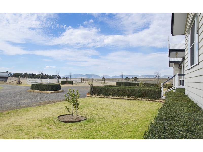936 Junabee Rd, Junabee QLD 4370