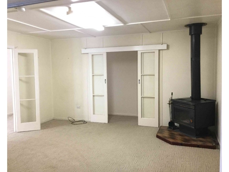 137 Dragon St, Warwick QLD 4370