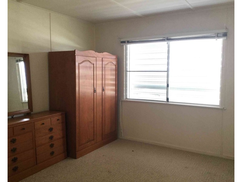 137 Dragon St, Warwick QLD 4370