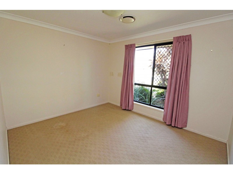 1 Iceberg Ct, Warwick QLD 4370