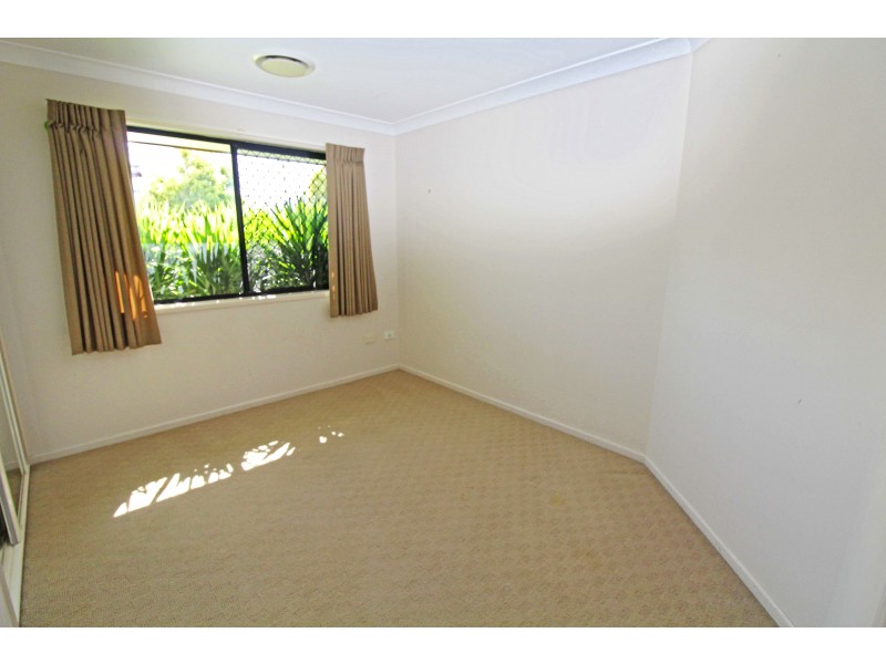 1 Iceberg Ct, Warwick QLD 4370