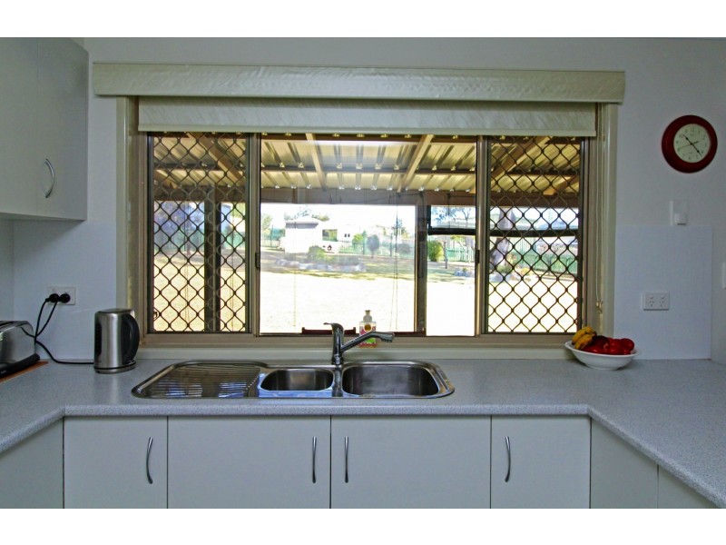 5 Martin St, Warwick QLD 4370