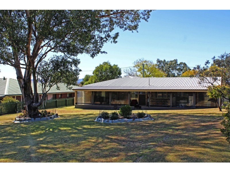 5 Martin St, Warwick QLD 4370