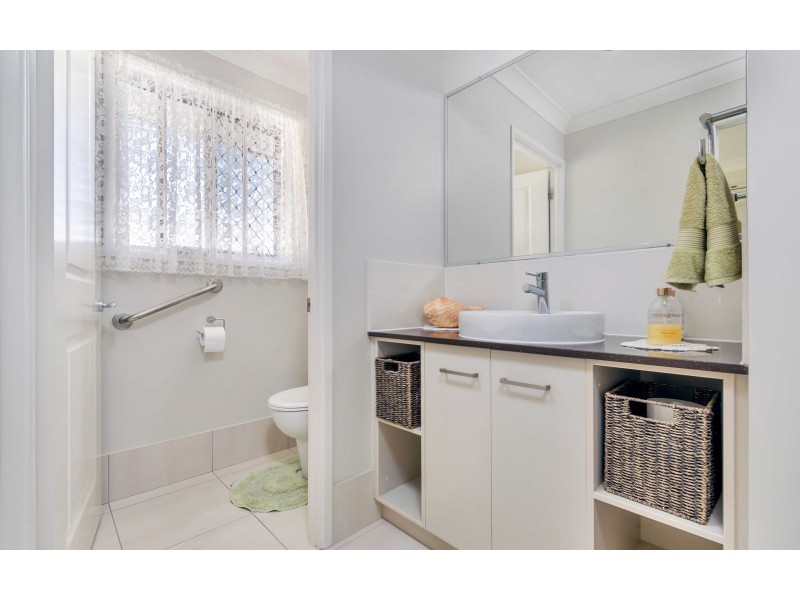 48 Himyar Dr, Warwick QLD 4370