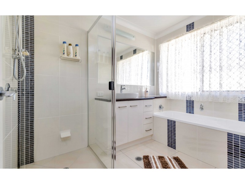 48 Himyar Dr, Warwick QLD 4370