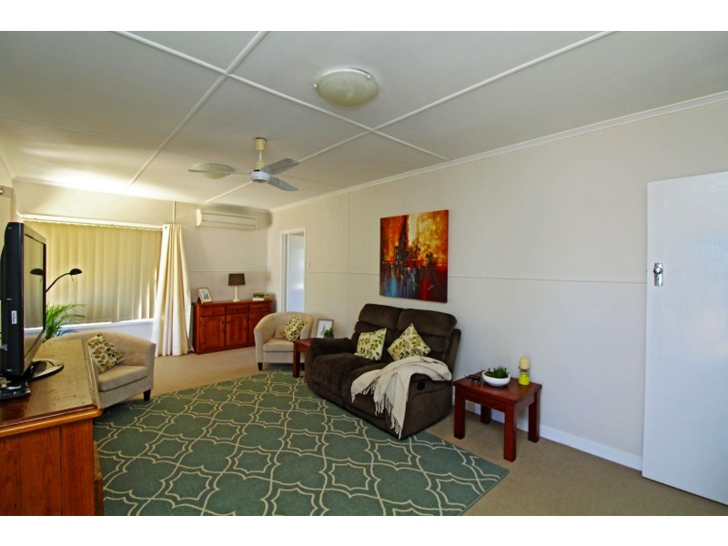 24 Evans Cres, Warwick QLD 4370
