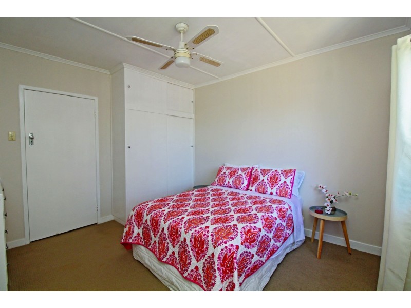 24 Evans Cres, Warwick QLD 4370