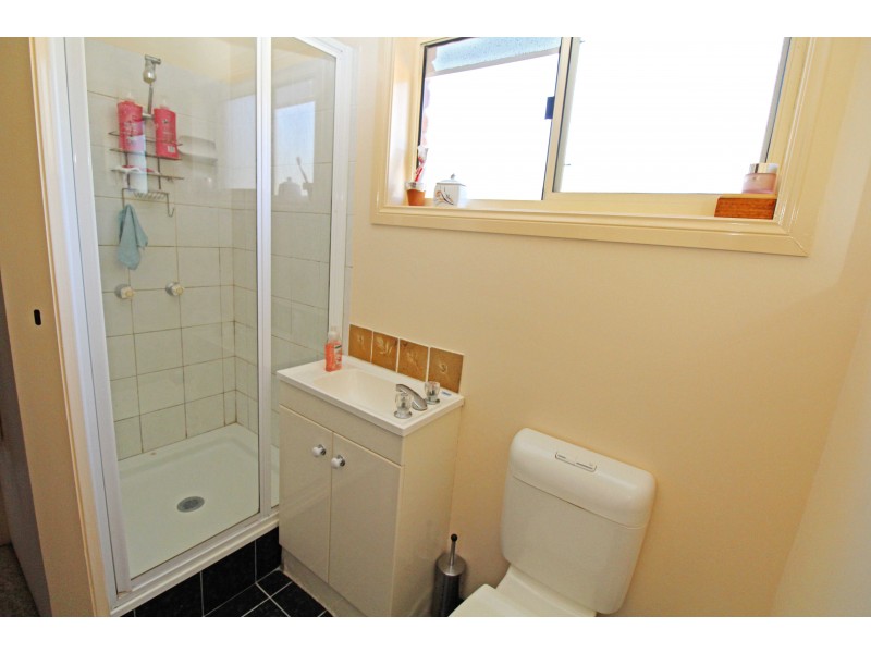 392 East St, Warwick QLD 4370