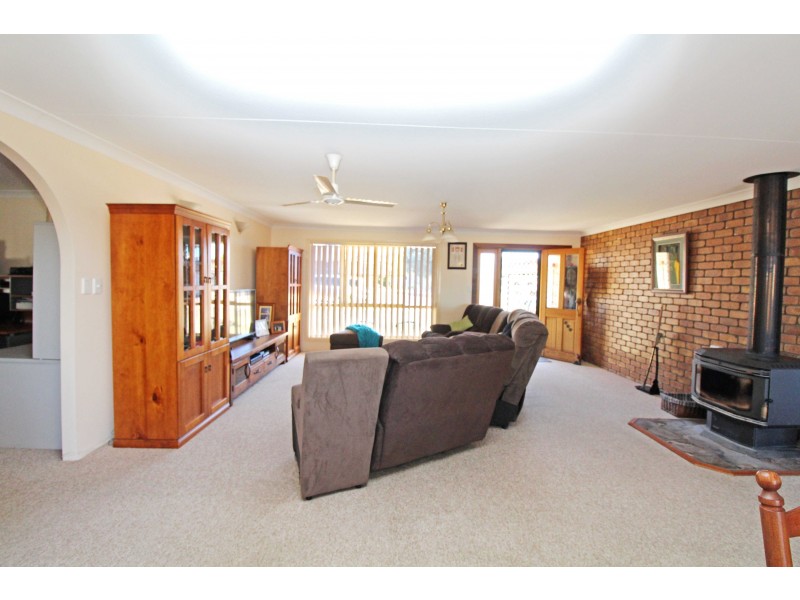 392 East St, Warwick QLD 4370