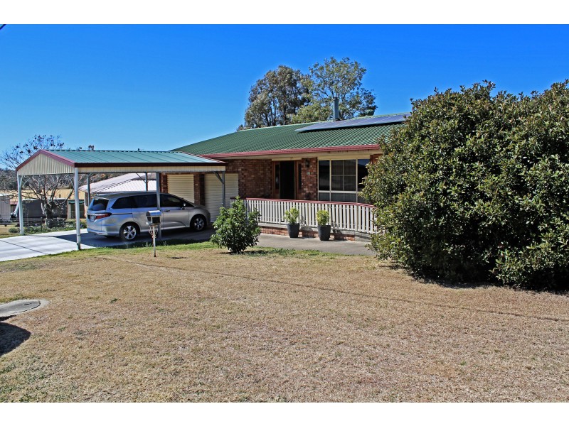 392 East St, Warwick QLD 4370