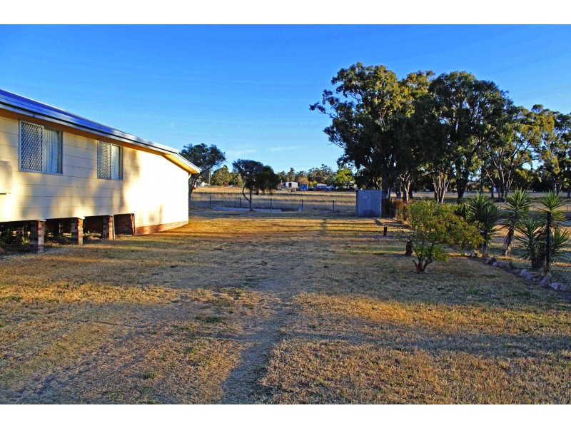 282 Wood St, Warwick QLD 4370