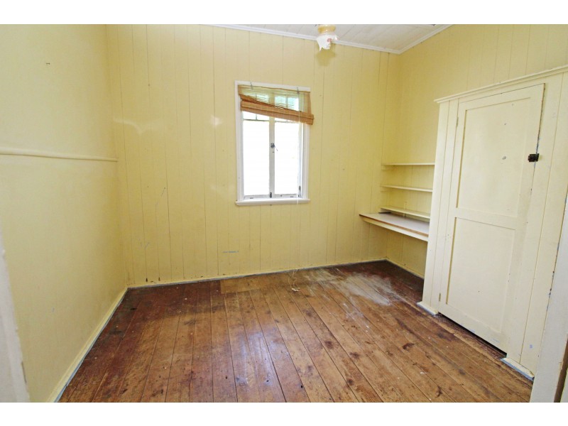25 Albert St, Warwick QLD 4370