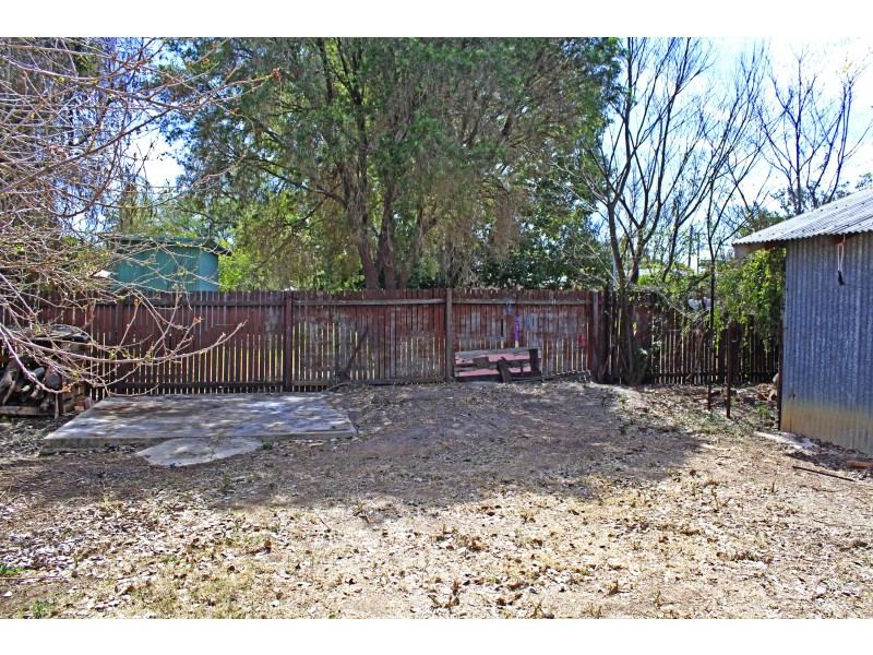 25 Albert St, Warwick QLD 4370