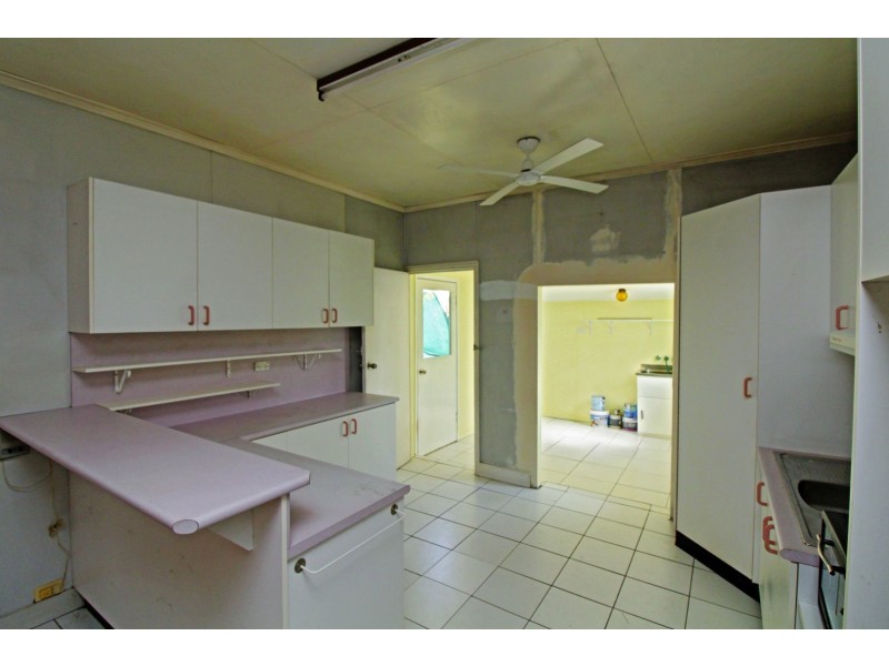 33 Canning St, Warwick QLD 4370