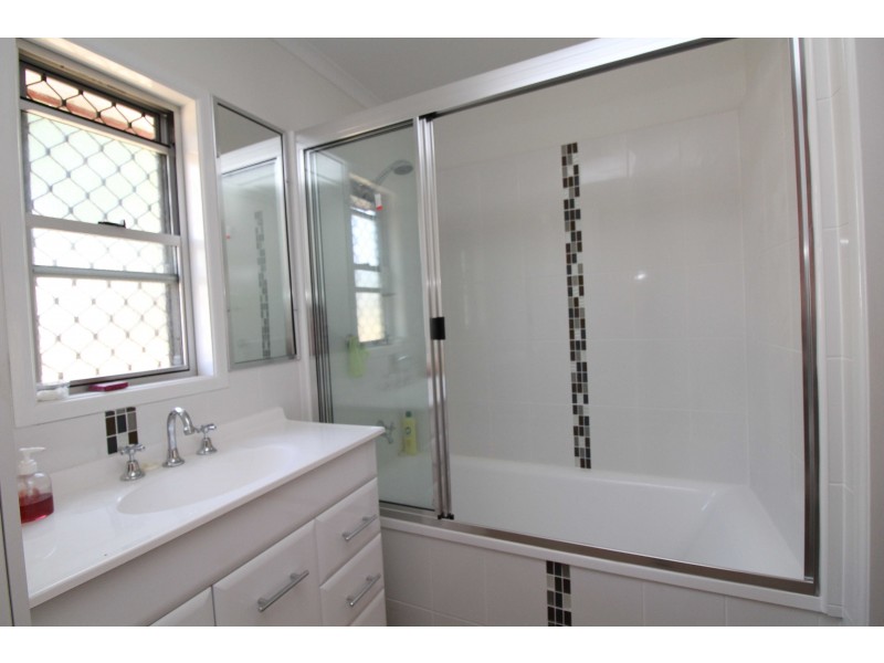 7 Wentworth St, Warwick QLD 4370