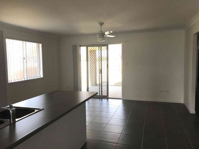 12 Tanna Dr, Rosenthal Heights QLD 4370