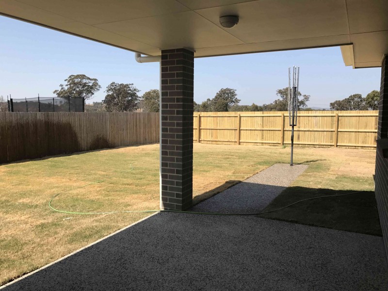 12 Tanna Dr, Rosenthal Heights QLD 4370