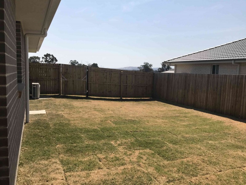 12 Tanna Dr, Rosenthal Heights QLD 4370