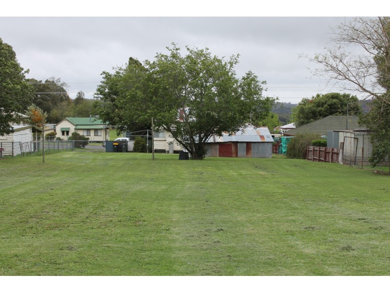 208 Pratten St, Warwick QLD 4370