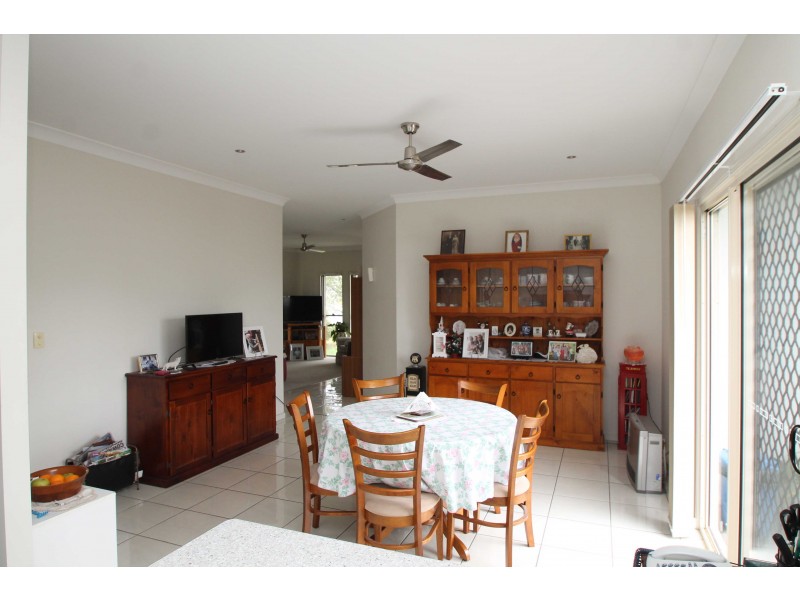 1 & 2/140 Dragon St, Warwick QLD 4370