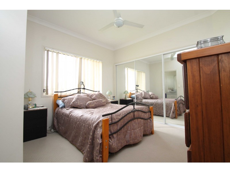 1 & 2/140 Dragon St, Warwick QLD 4370