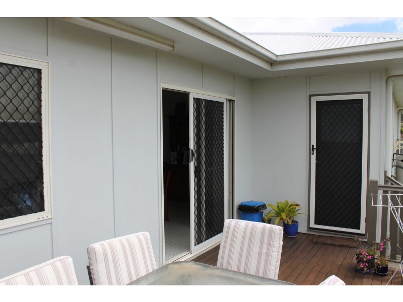 1 & 2/140 Dragon St, Warwick QLD 4370