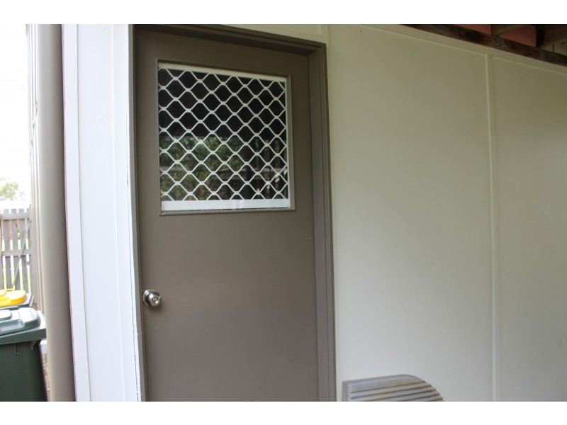 1 & 2/140 Dragon St, Warwick QLD 4370